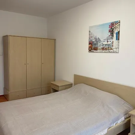 Apartman Old *